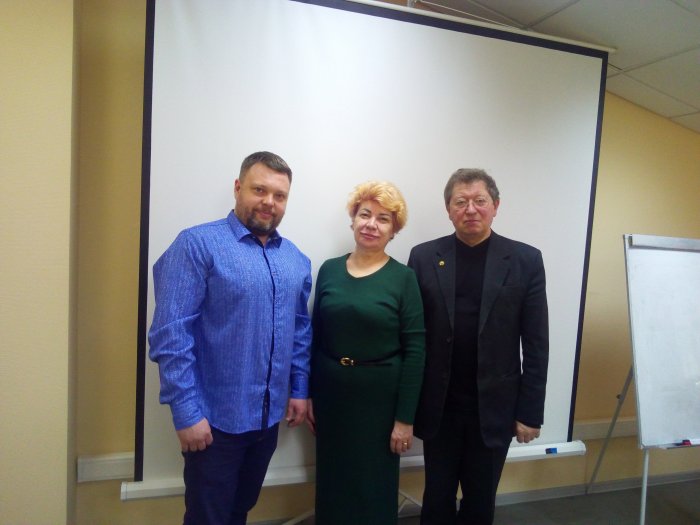 Ректор МУПИ Калашникова Елена Николаевна провела рабочее совещание с экспертами МУПИ
